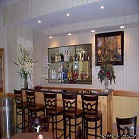 La Quinta By Wyndham Alvarado Exterior photo